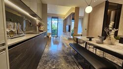 19 Nassim (D10), Apartment #565783331